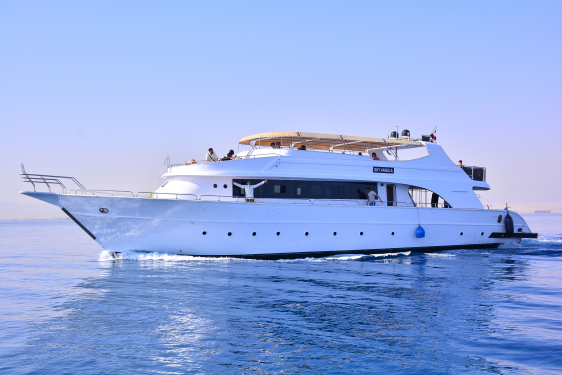 Hurghada: Excursie cu barca pe insula Bianca cu snorkeling și bufet suedez