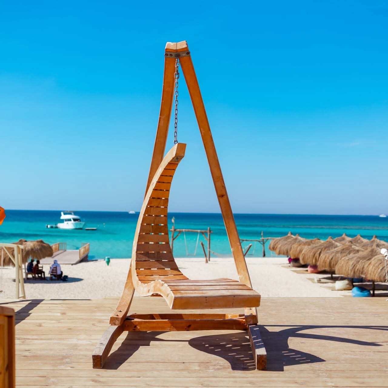 HURGHADA: Excursie cu barca pe HULA HULA și ORANGE BAY – 2 insule într-o singură zi