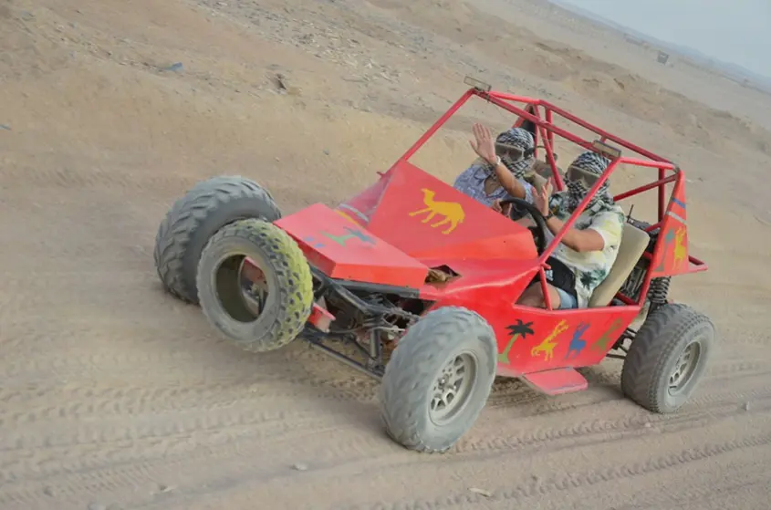 Hurghada: SUPER SAFARI – ATV, Buggy, Jeep cu cină