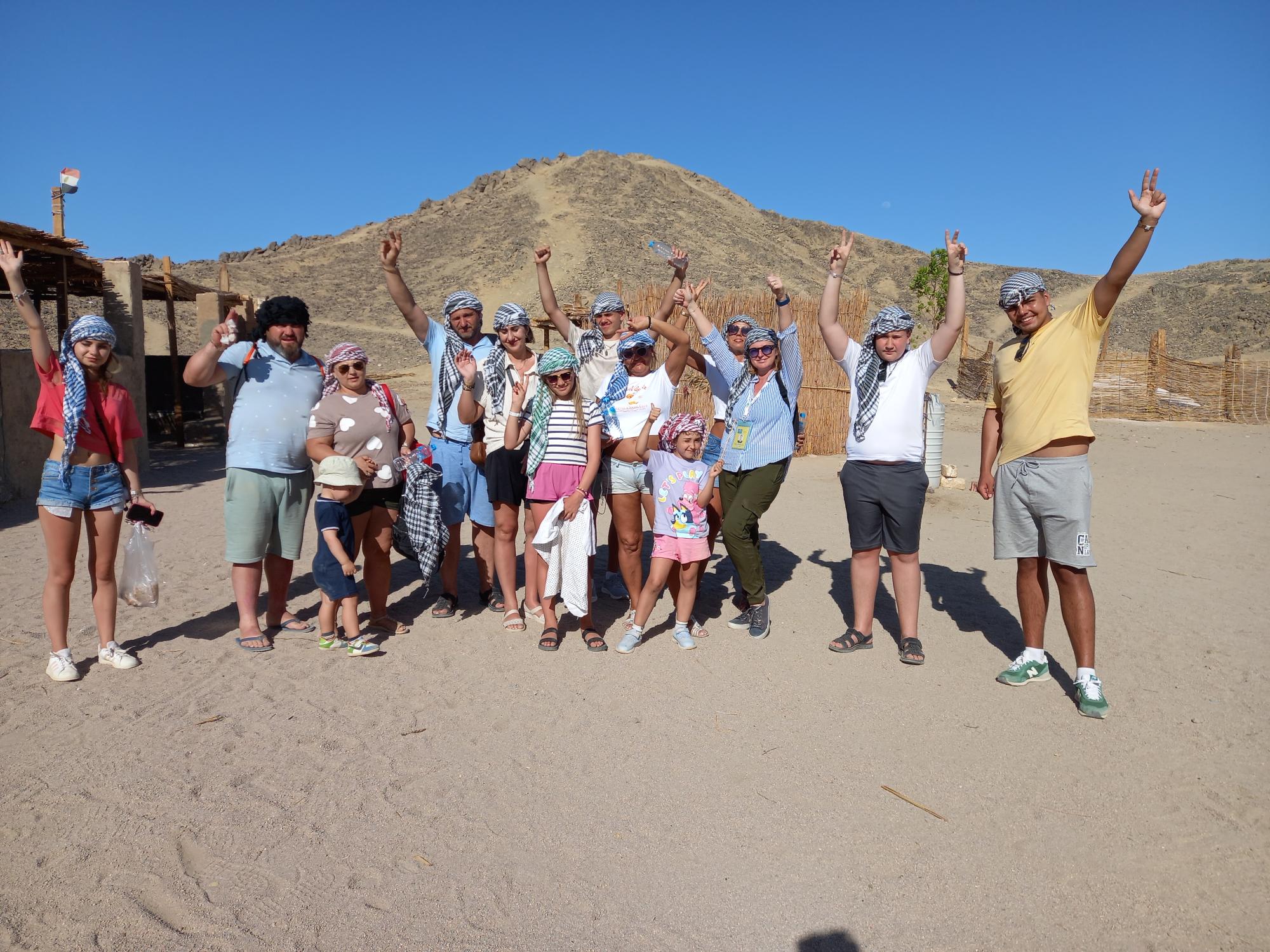 Hurghada: SUPER SAFARI – ATV, Buggy, Jeep cu cină