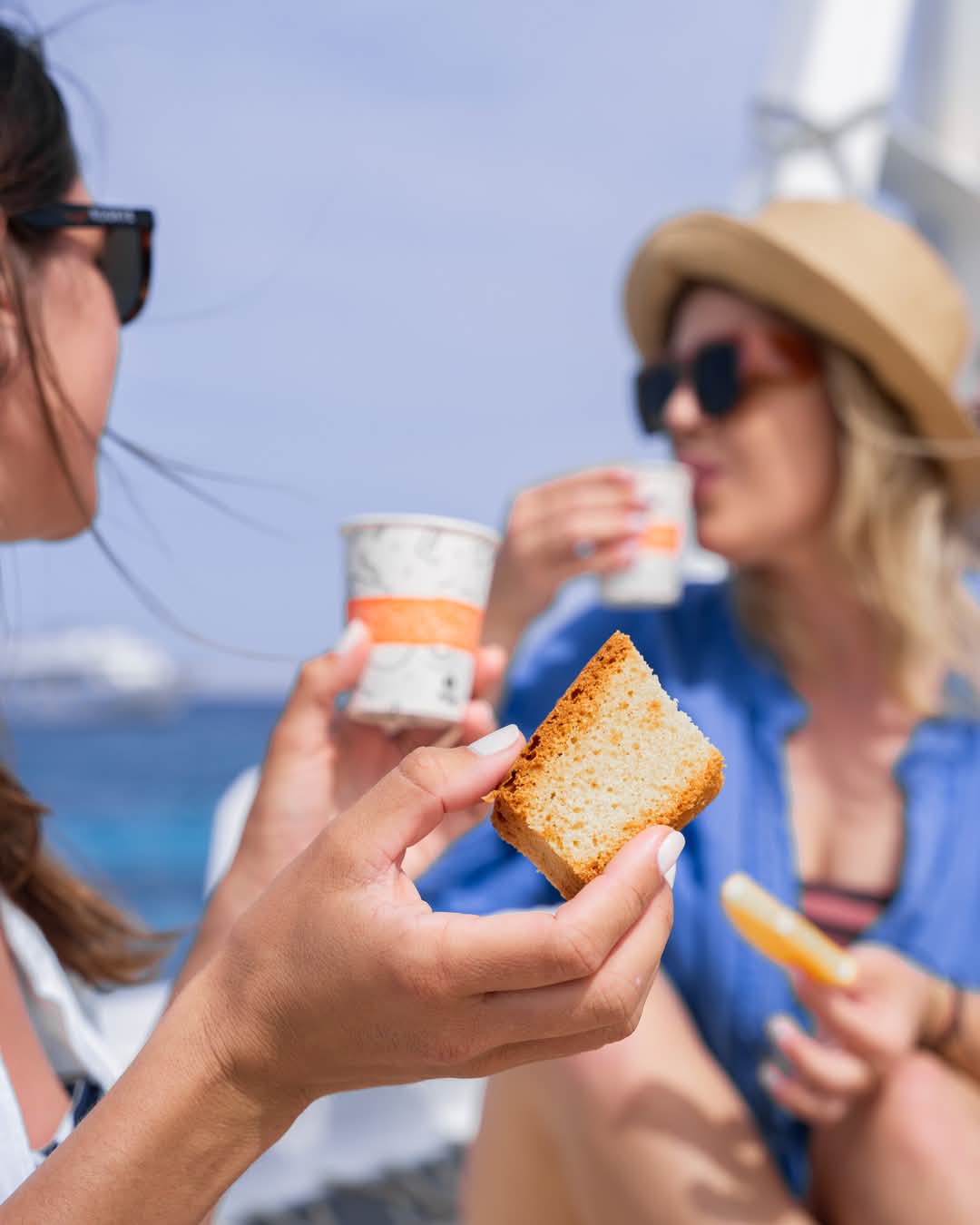 El Gouna: Excursie cu un catamaran de lux cu snorkeling și gustări/băuturi